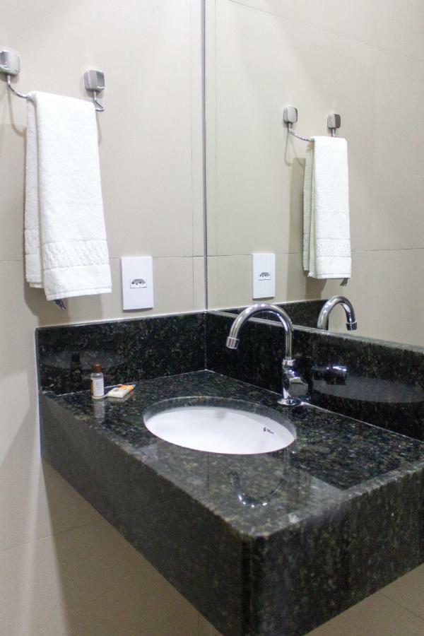 Hotel Pousada Parnamar パルナイーバ エクステリア 写真